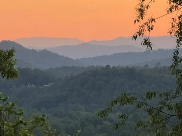 0 Tusquittee Rd, Hayesville, NC 28904