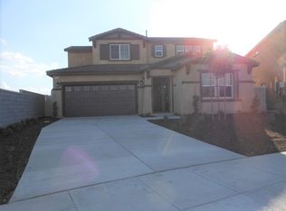 11028 Clear Lake Ln, Eastvale, CA 91752