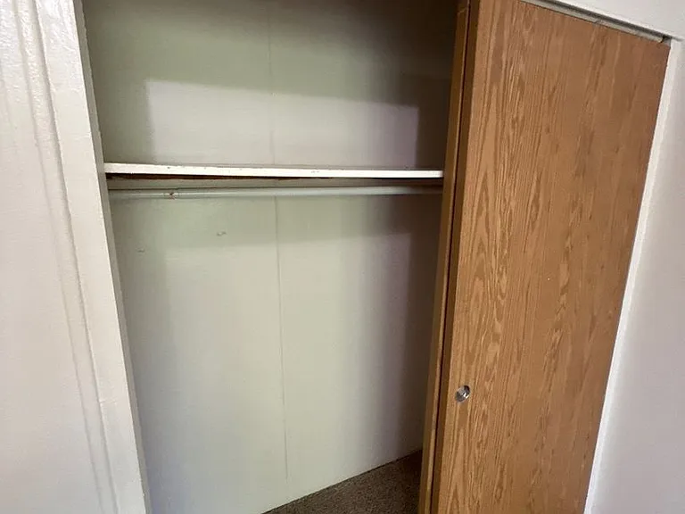 528 SW Levens St #8 — Photo 15