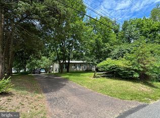 110 Pennapacker Rd, Collegeville, PA 19426