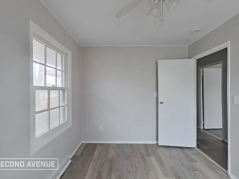 689 Lucille Dr — Photo 17