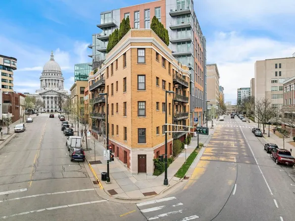121 South Hamilton STREET #102, Madison, WI 53703