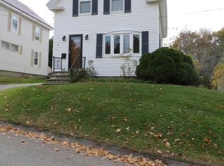 35 Kings Ct, Brewer, ME 04412