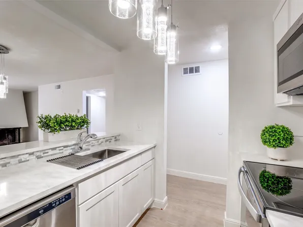 6050 Melody Ln APT 239, Dallas, TX 75231