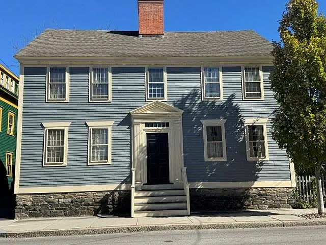 1 bed, 1.0 bath, 910 sqft, $950 — Photo 2