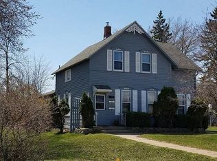 11th Ave, Menominee, MI 49858