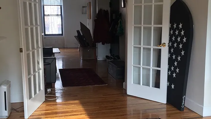 Rented by Nooklyn NYC LLC | media 12