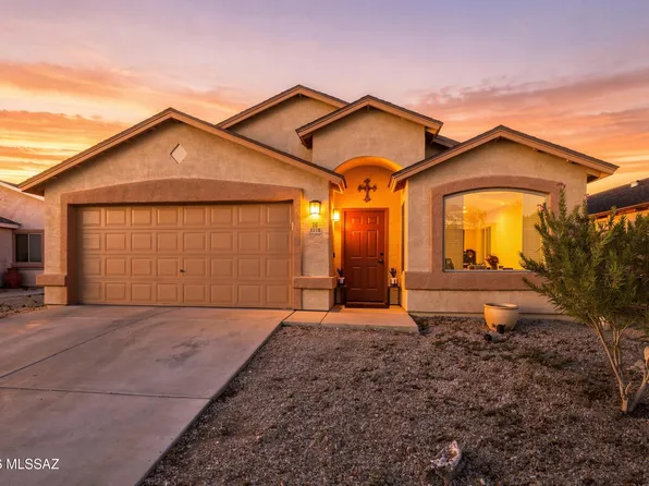 1370 W Calle Rio Lobo, Tucson, AZ 85714