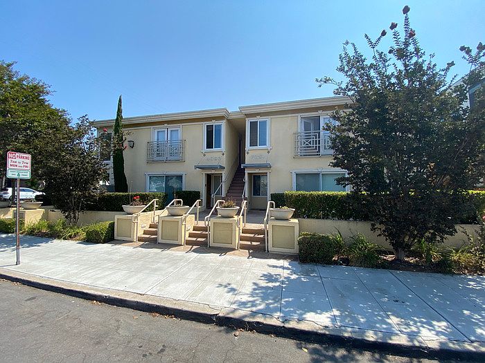 1st image of 4093 1st Ave APT 7
