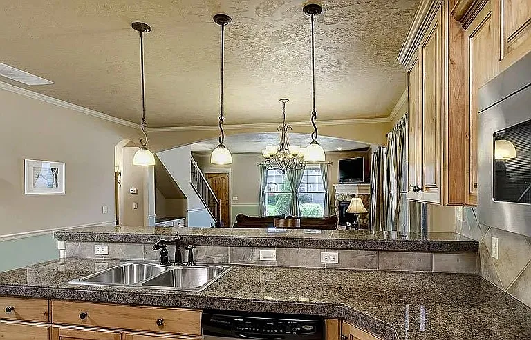 4752 W Farm View Dr — Photo 6