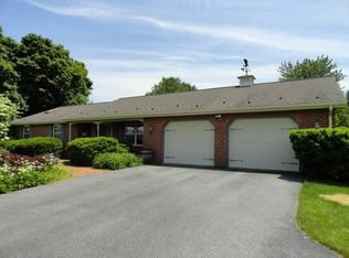 300 W Church Rd, Stevens, PA 17578