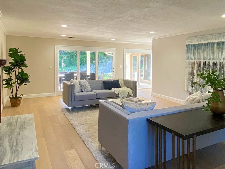 1203 Patton Way — Photo 7