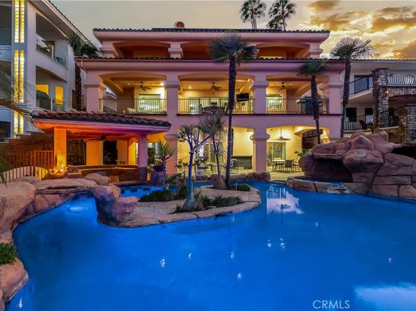 22986 Gray Fox Dr, Canyon Lake, CA 92587