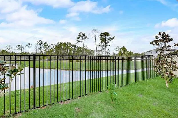 Preserve Pointe Blvd — Photo 9