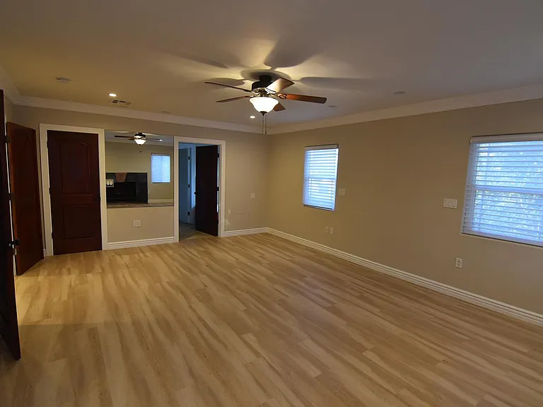 17339 Plummer St — Photo 15