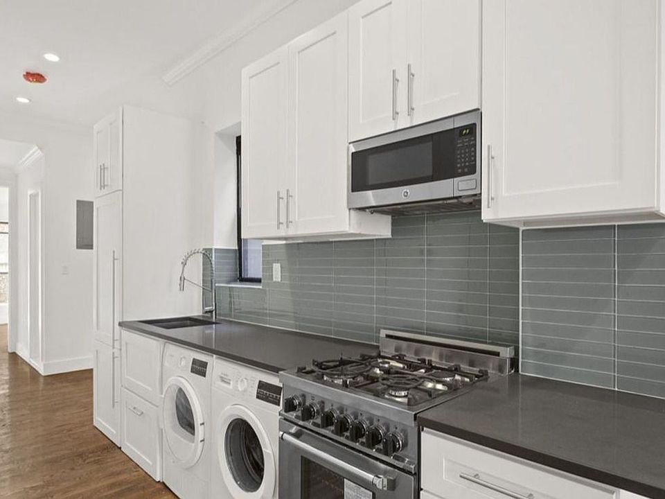 1st image of 1750 2nd Ave APT 5S