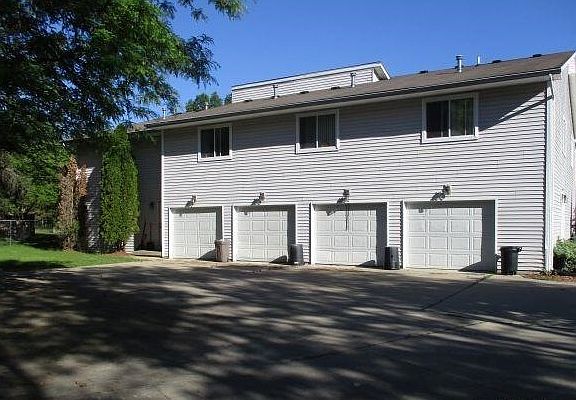 2nd image of 4919 Hedgewood Dr #4809