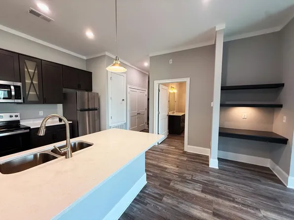 Creason Grove Apartments