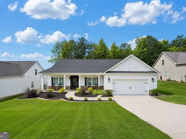 8851 Saint Andrews Pkwy, Winston, GA 30187