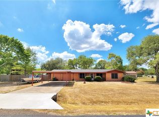 604 Edinburgh St, Victoria, TX 77904