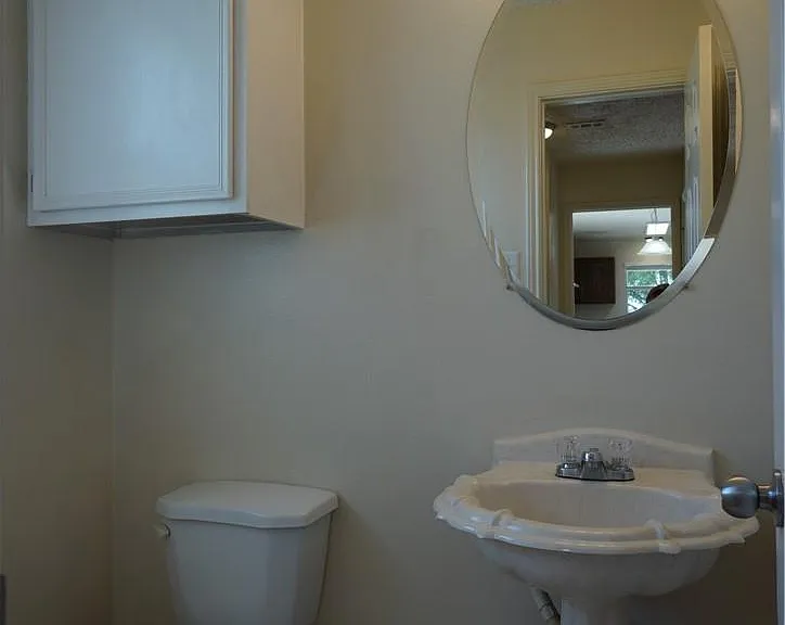 112 Creekside Dr — Photo 28