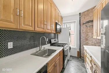 Sold by Citi Habitats