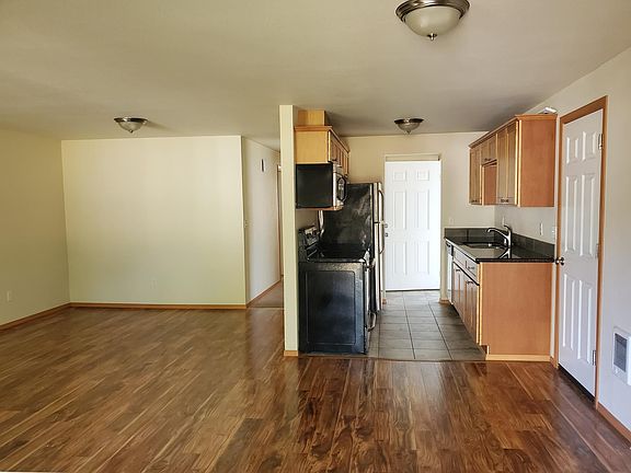2nd image of 8814 E East St