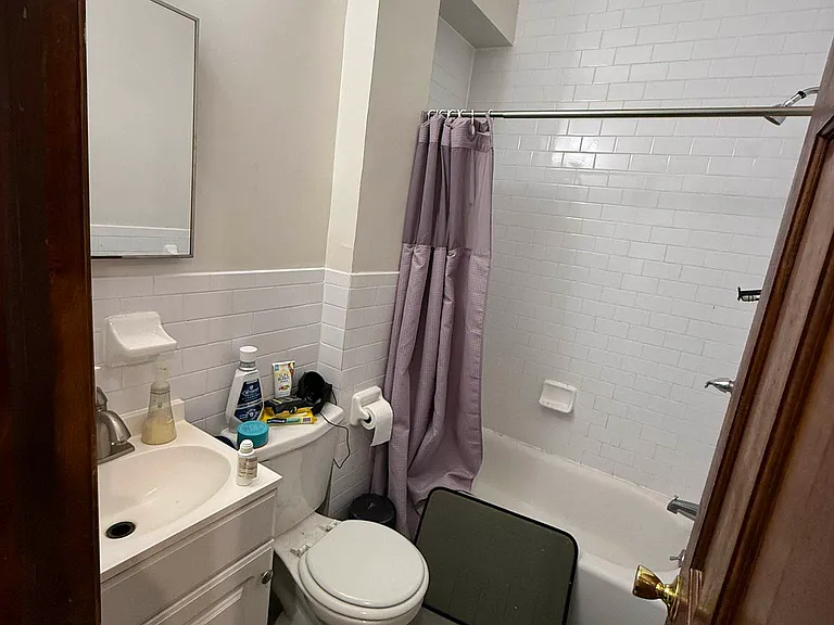 265 W 19th St #2E — Photo 15