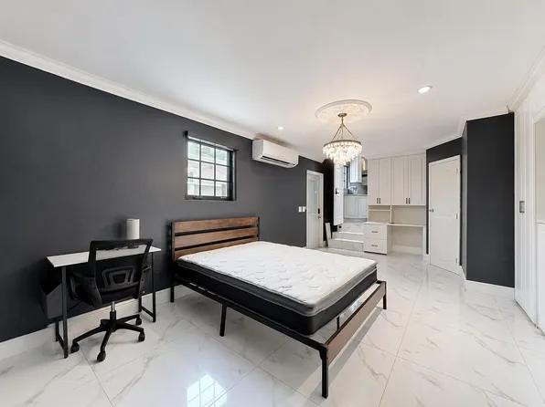 (undisclosed Address), Miami, FL 33142