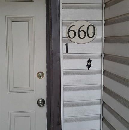 3rd image of 660 Church St #1