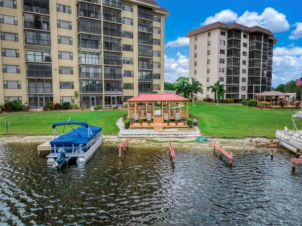 117 Country Club Dr Unit 202, Lake Placid, FL 33852