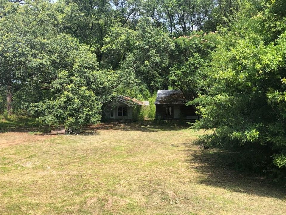 2nd image of 3110 Shreveport Hwy