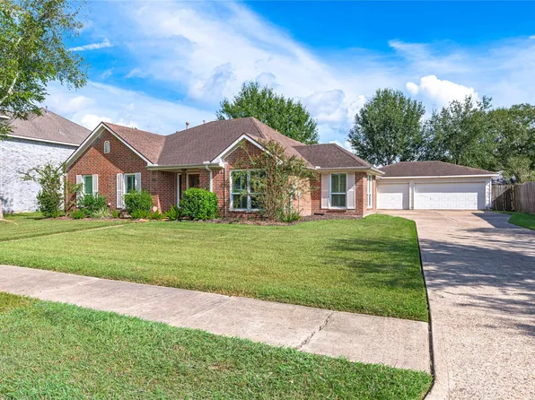 2009 Stapleton Dr, Friendswood, TX 77546