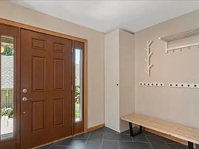 3094 Edison Ct — Photo 3