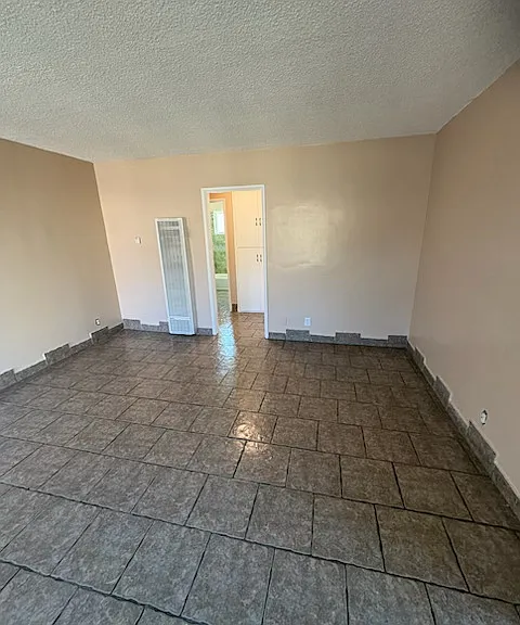 4038 W 28th St #4 — Photo 5