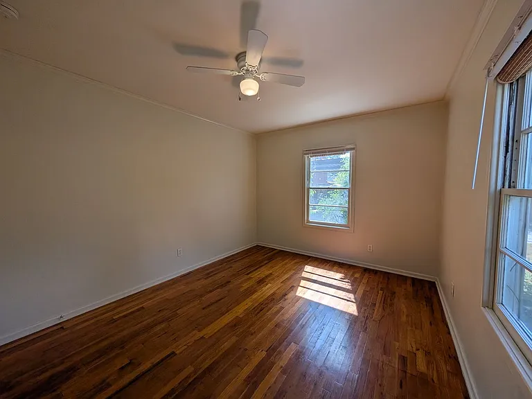 890 Josephine St — Photo 27