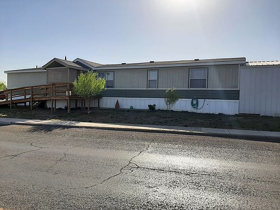 2nd image of 602 Magnolia Blvd