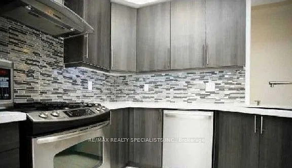3 bed, $3,350 — Photo 2