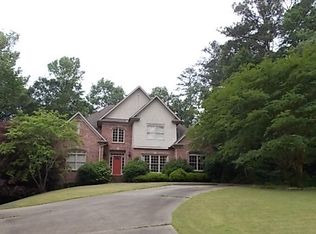 919 Highland Lakes Ln, Birmingham, AL 35242