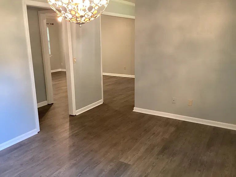 216 Brenda Dr — Photo 14