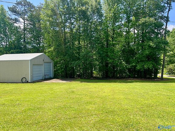 2nd image of 6309 Sloan Dr