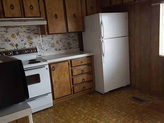 3rd image of 925 N Plaza Dr Lot 86