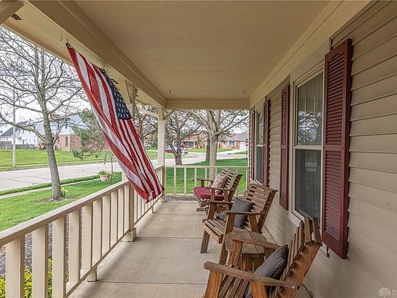4th image of 2527 Glasgow Dr