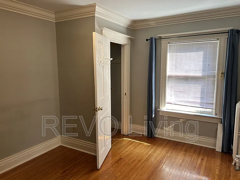 7 Centre St #ST5 — Photo 3