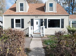 618 Harden St, Ottawa, IL 61350
