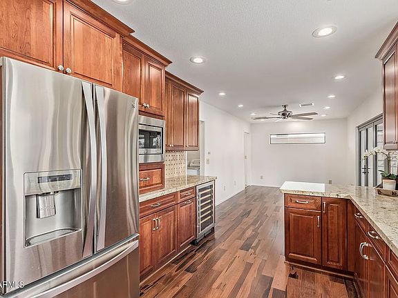 3rd image of 2435 E Mescal St