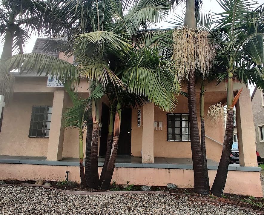 1st image of 3958 Brighton Ave #3