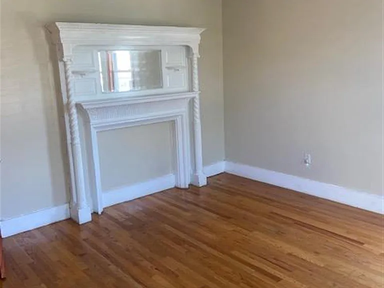 10 Clark St #2 — Photo 10