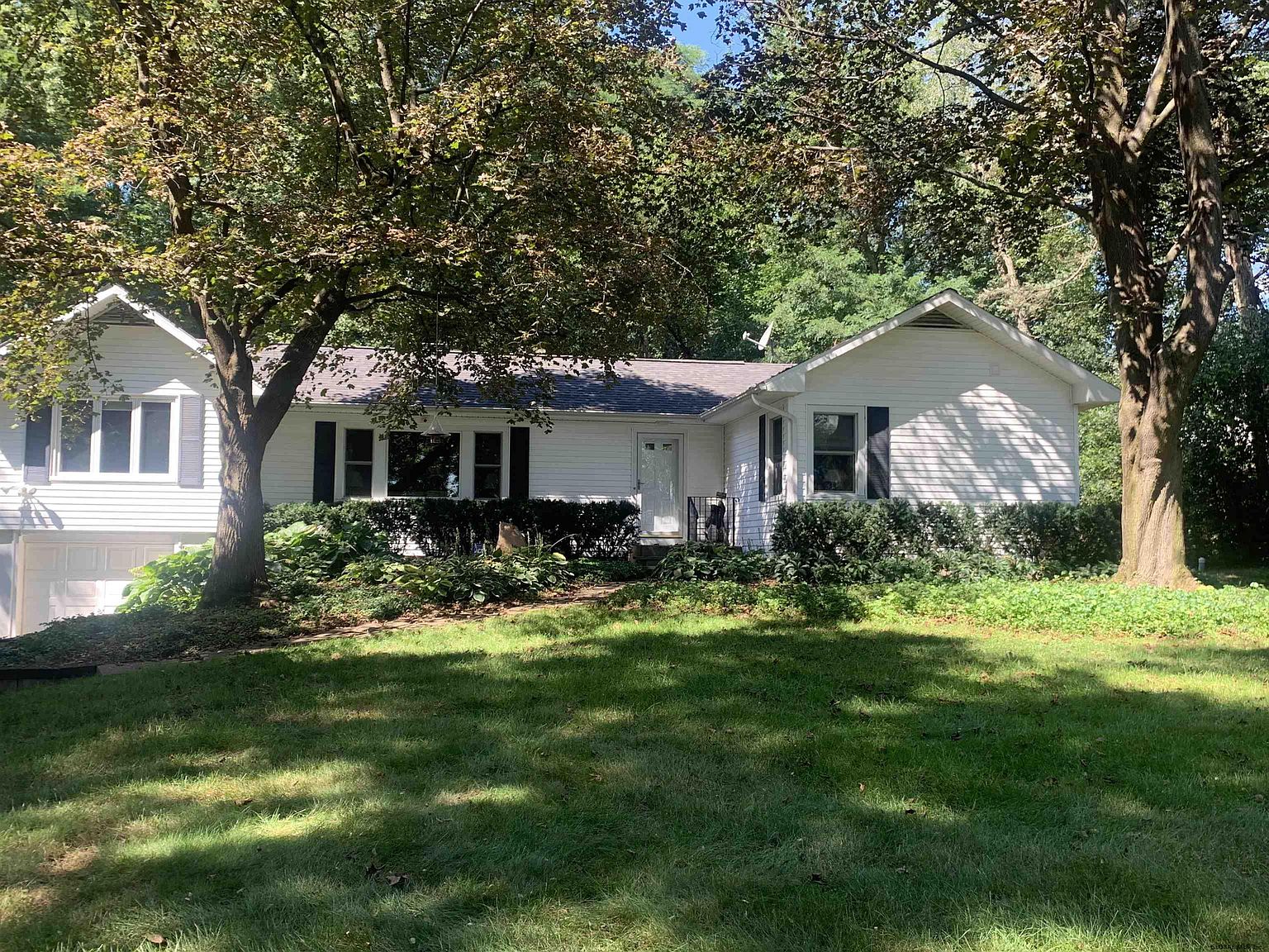 4 ST AGNES Lane, Albany, NY 12211 Zillow