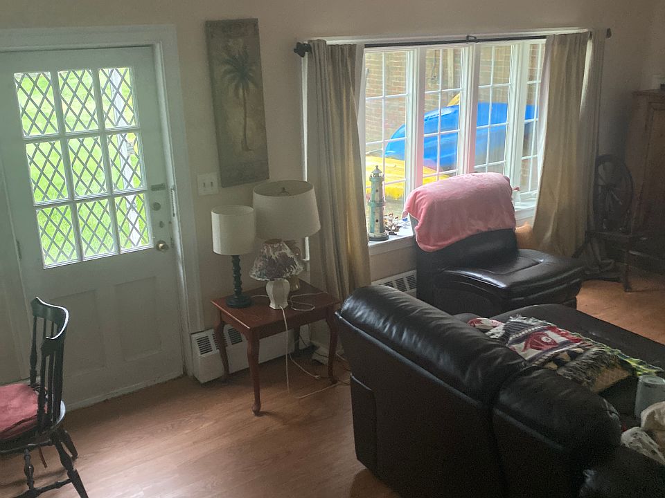 1st image of 58 Locksley Rd